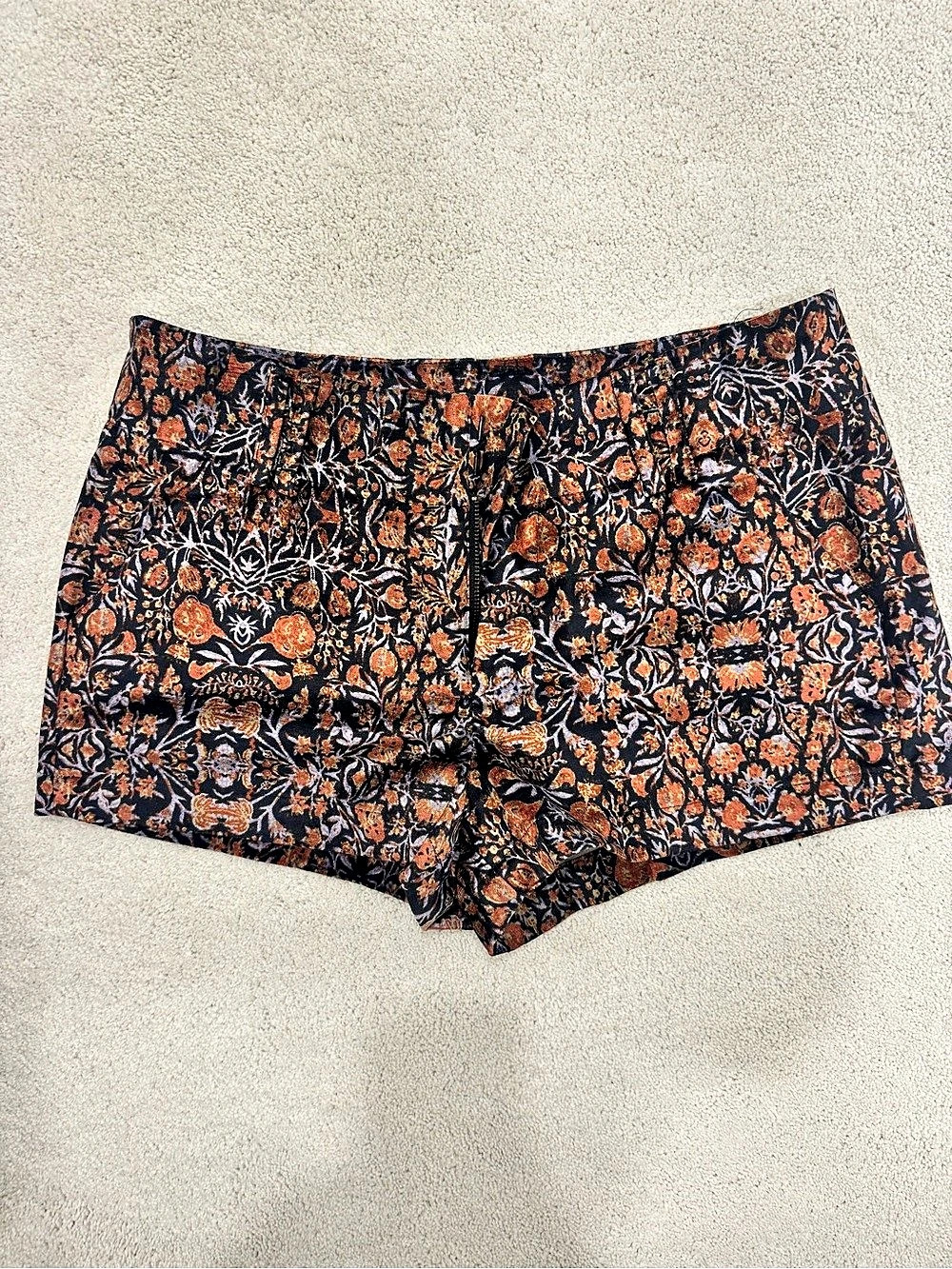 Free People Sky’s The Limit Printed Velvet Shorts Floral High Waist Size 8